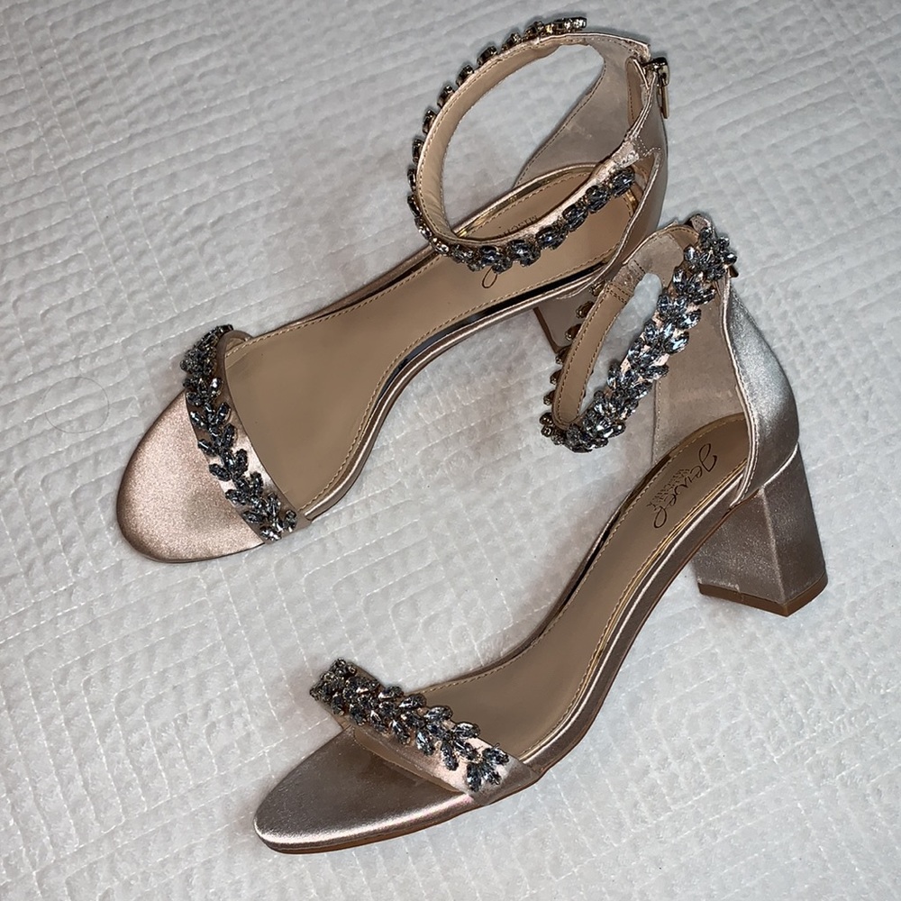 Jewel Badgley Mischka Champagne Bronwen Embellished Evening Block Heel, Size 8.5
